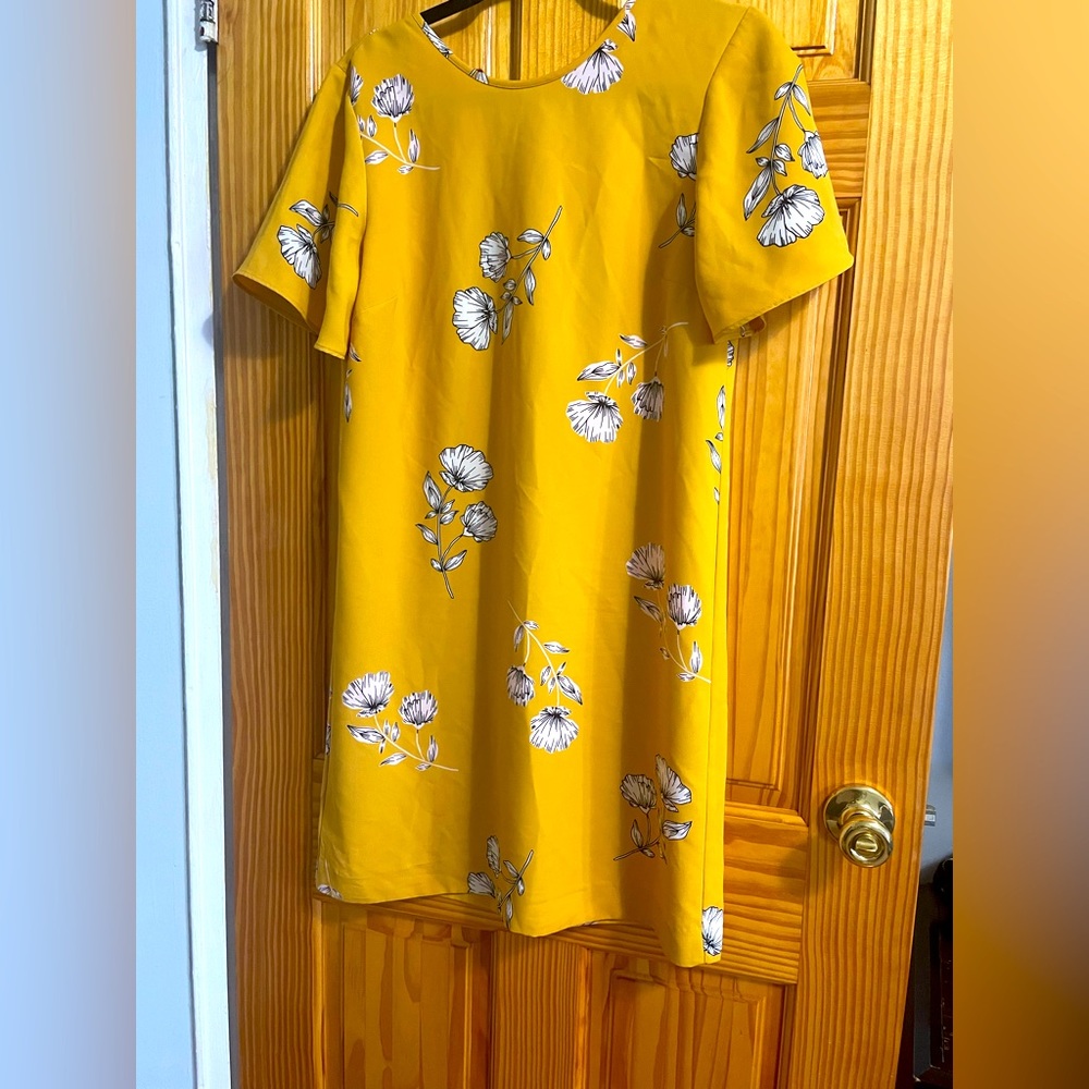 Yellow mellow